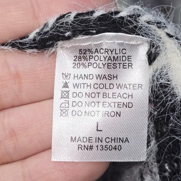 Kamana Cardigan Sweater Womens Large White Black Geometric Long Line Knit Cozy - Picture 5 of 10